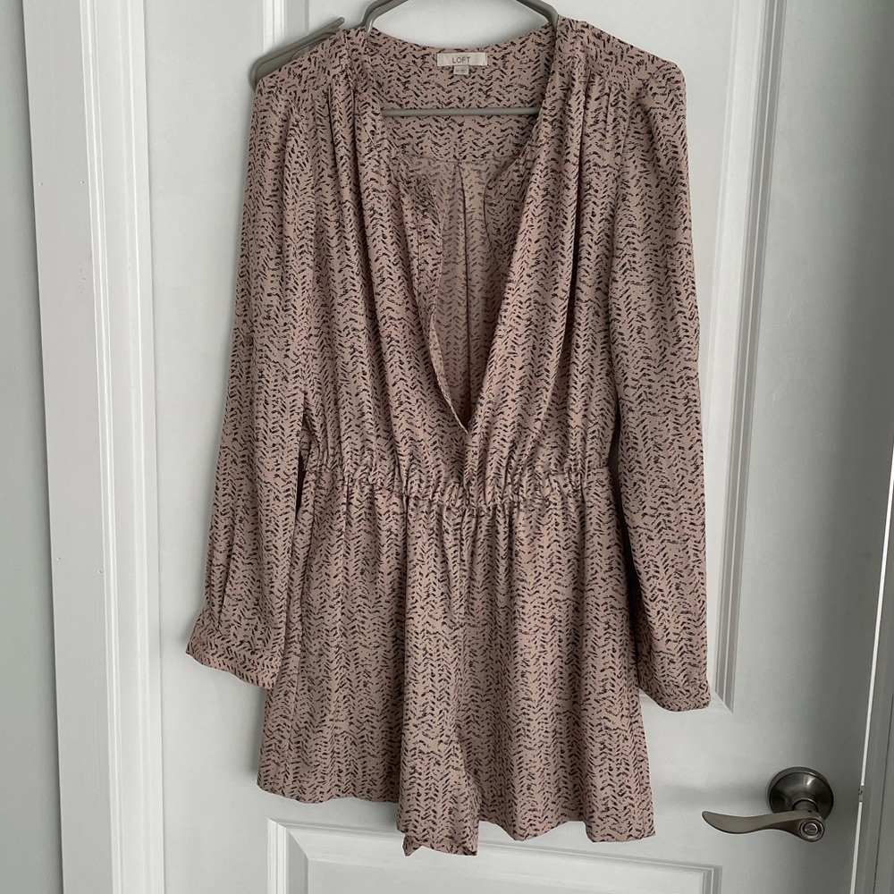Anne Taylor Loft Romper. Size XS